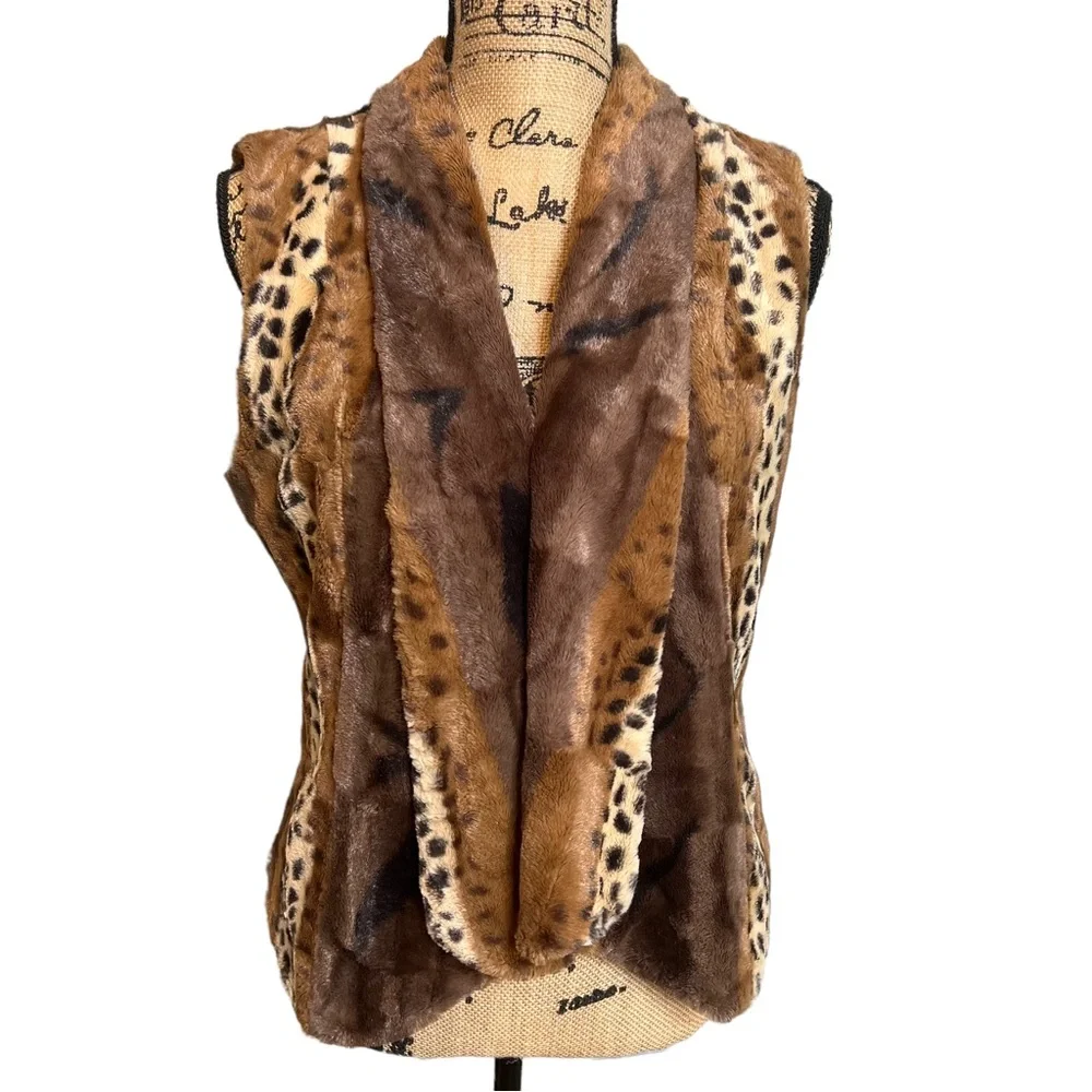 Kate Rosy Faux Fur Neutral Browns Vest sz Medium P - Picture 1 of 6